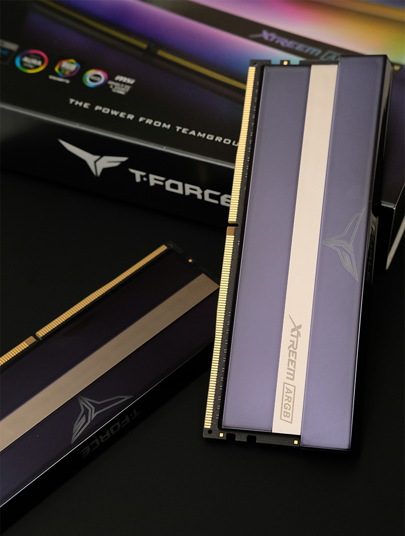 TeamGroup T-Force DDR4-3200 CL14 XTREEM ARGB 튜닝 메모리 리뷰
