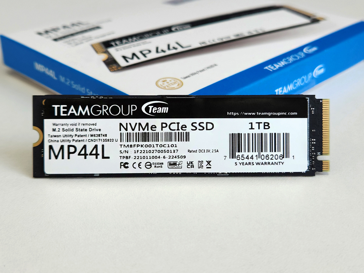 신소재 그래핀이 적용된 TeamGroup MP44L NVMe M.2 SSD 리뷰 사용기